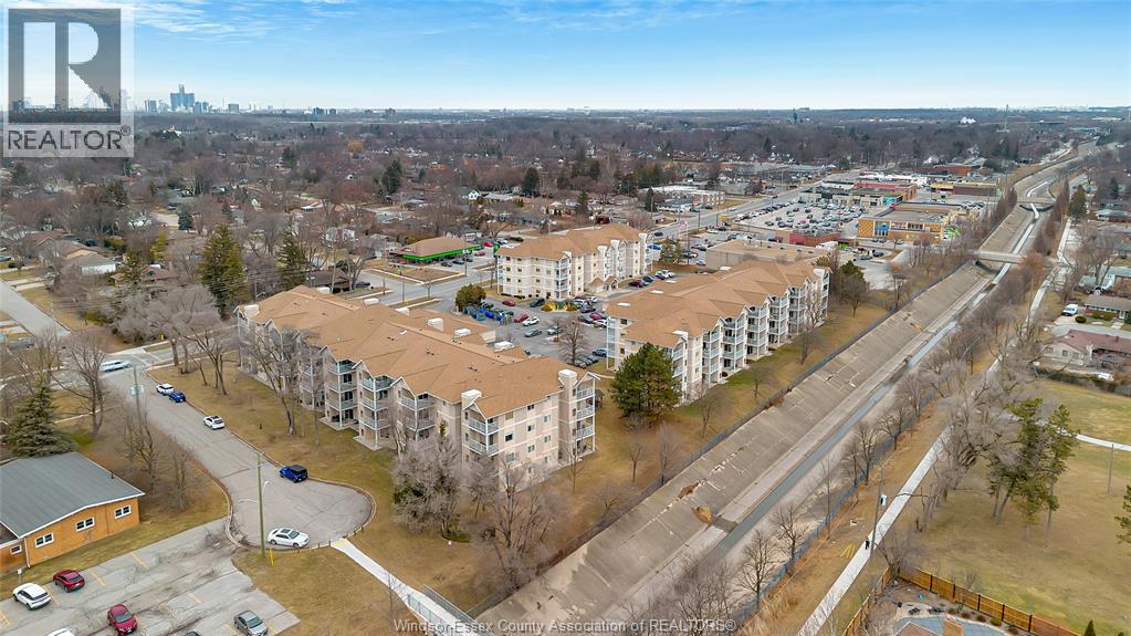 1655 GRAND MARAIS Unit# 310, Windsor, Ontario, N8E4W4 — Photo 34