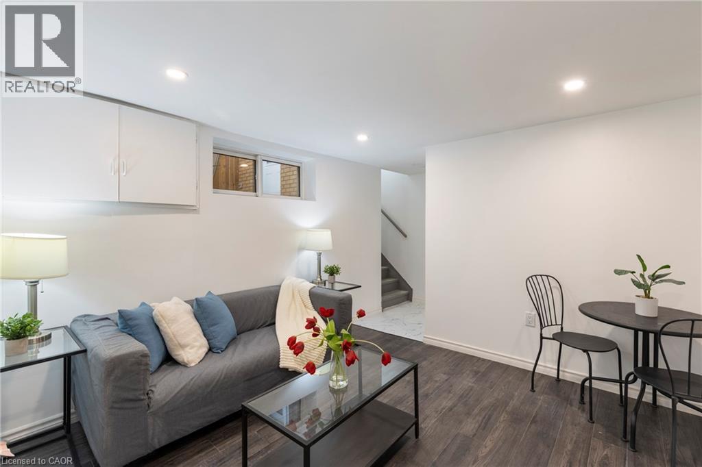 7 PURDY Crescent Unit# 2, Hamilton, Ontario, L9A3B4 — Photo 2