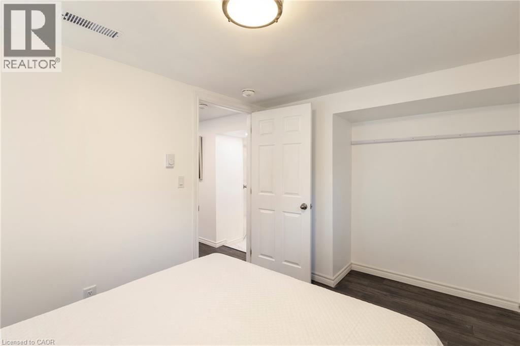 7 PURDY Crescent Unit# 2, Hamilton, Ontario, L9A3B4 — Photo 5