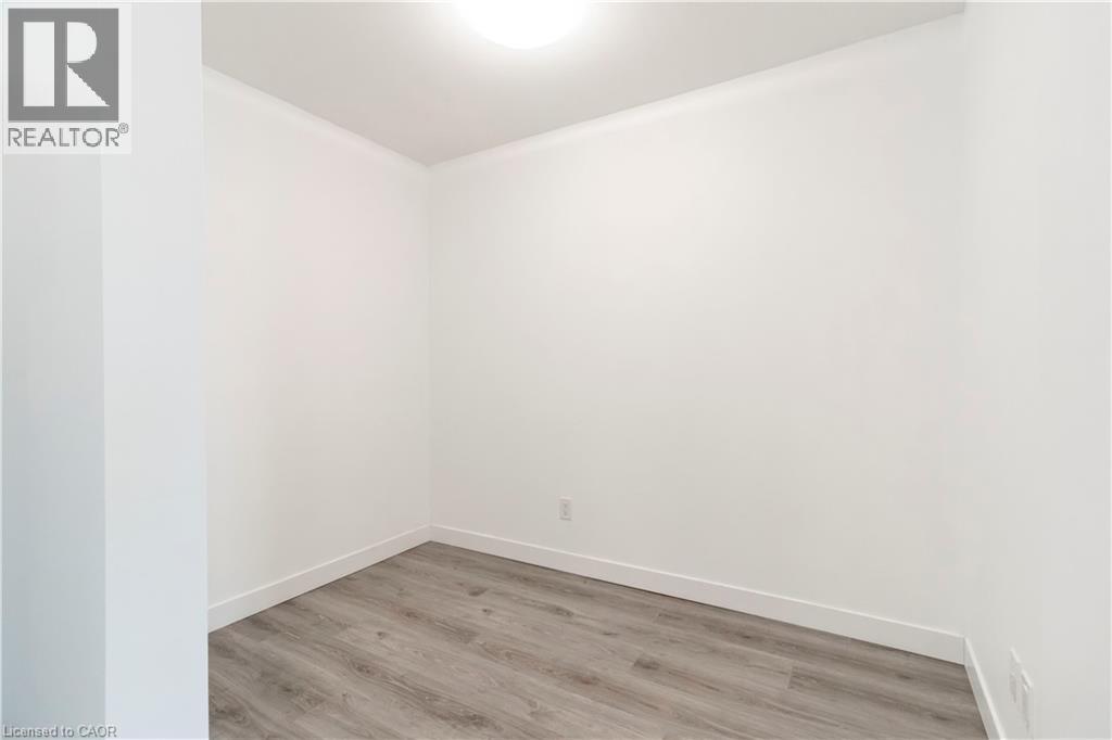 60 FREDERICK Street Unit# 3303, Kitchener, Ontario, N2H0C7 — Photo 15