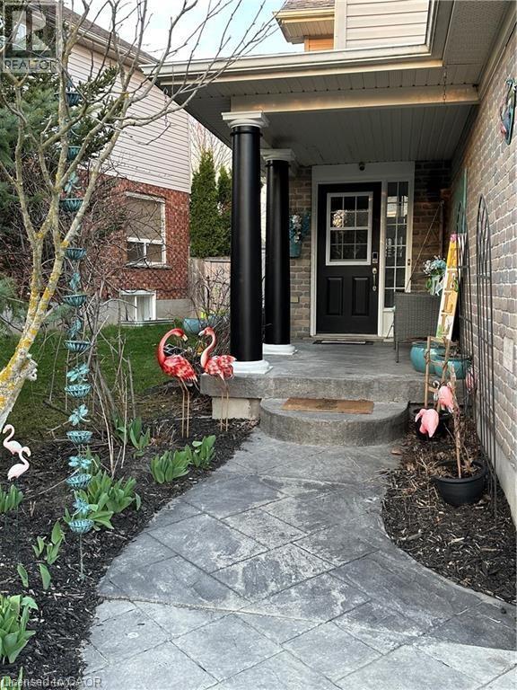 15 GEES Way, Cambridge, Ontario, N3C4M5 — Photo 2