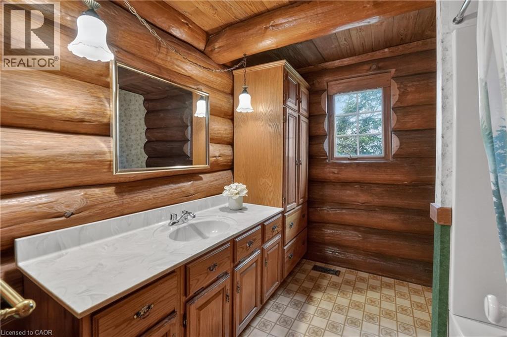 61 MOUNTAIN Road, Grimsby, Ontario, L3M4E7 — Photo 13