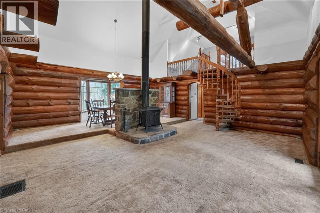 61 MOUNTAIN Road, Grimsby, Ontario, L3M4E7 — Photo 4