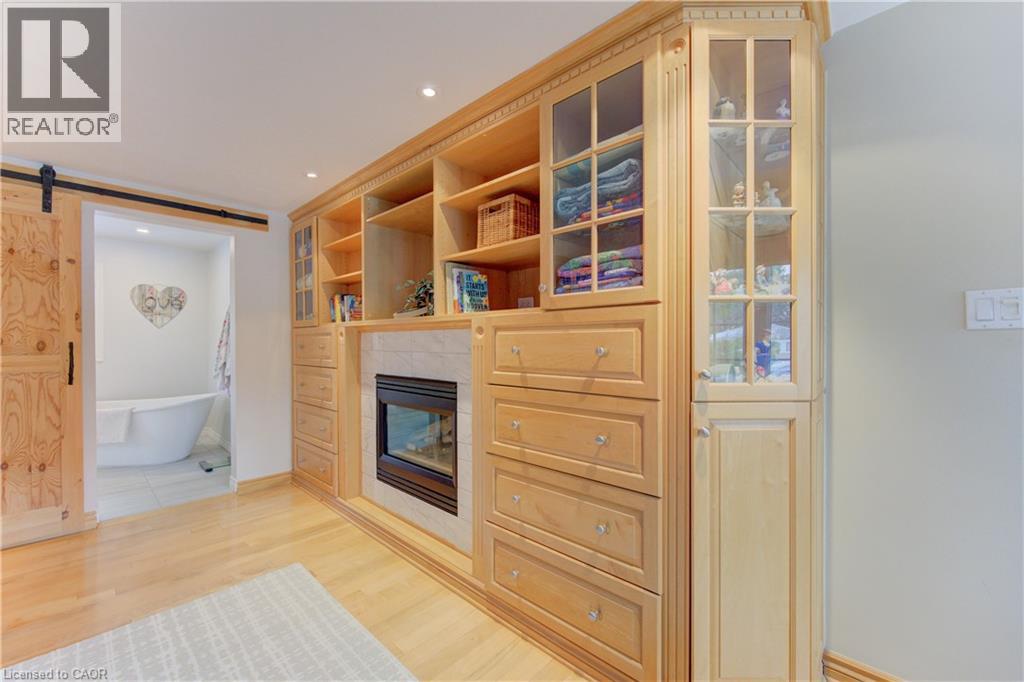 514 COLONIAL Drive, Waterloo, Ontario, N2K1Z6 — Photo 32
