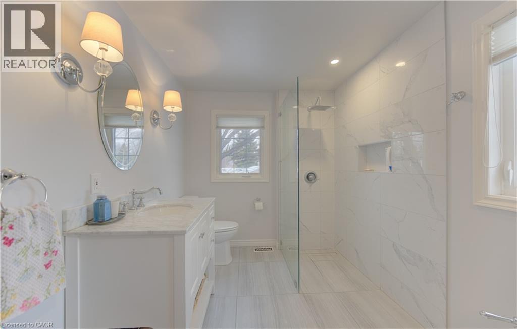 514 COLONIAL Drive, Waterloo, Ontario, N2K1Z6 — Photo 39