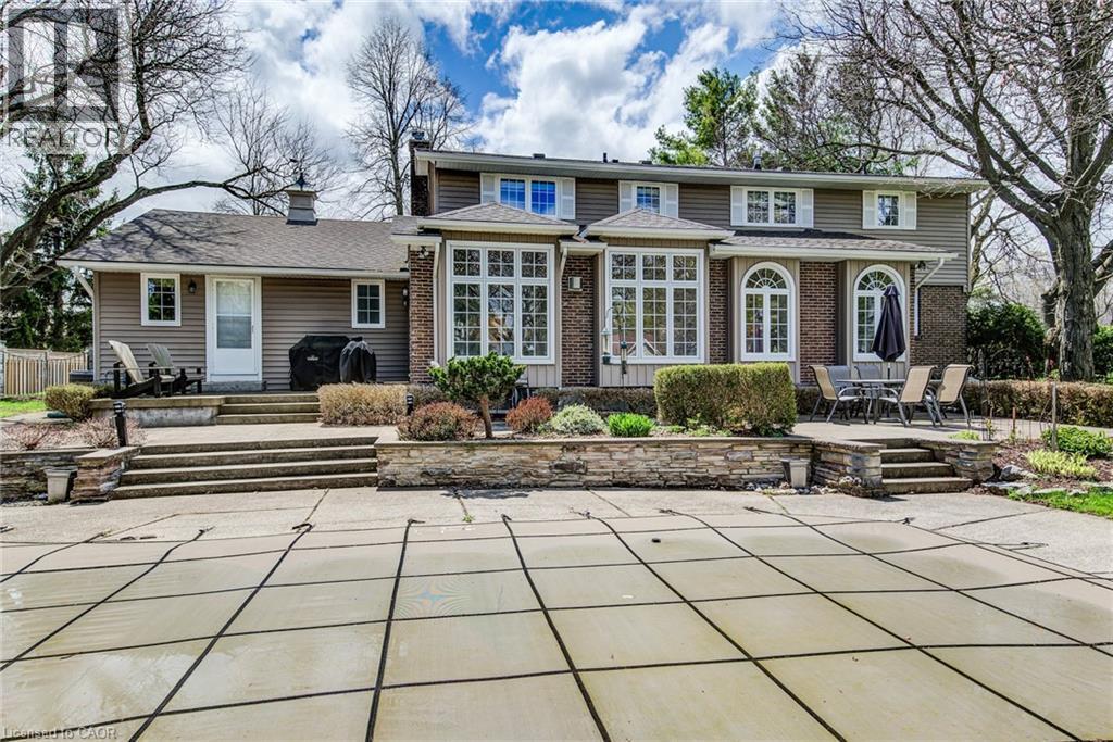 514 COLONIAL Drive, Waterloo, Ontario, N2K1Z6 — Photo 8
