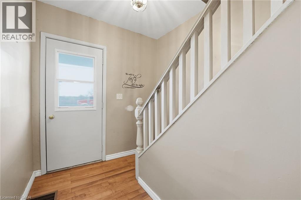 84 GREEN MOUNTAIN Road E, Stoney Creek, Ontario, L8J2W4 — Photo 3