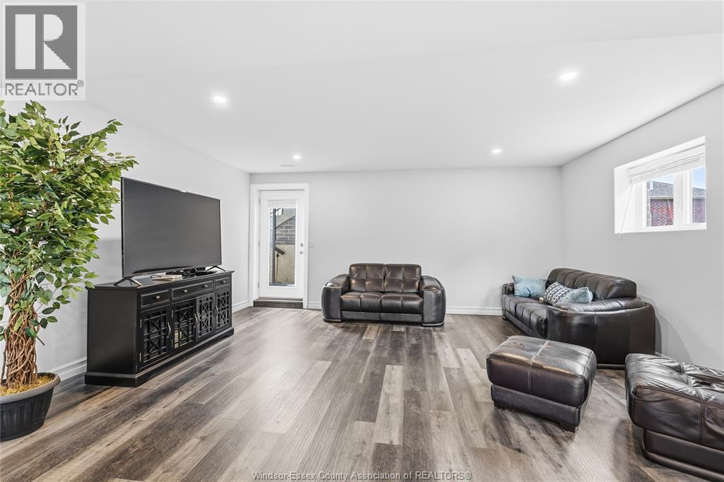 98 PETER AVENUE, Leamington, Ontario, N8H0E7 — Photo 20
