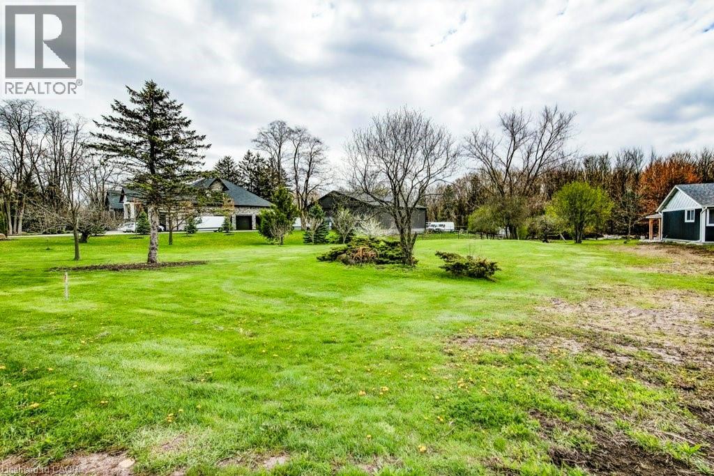 121 DODGE Drive, Kitchener, Ontario, N2P2N2 — Photo 5