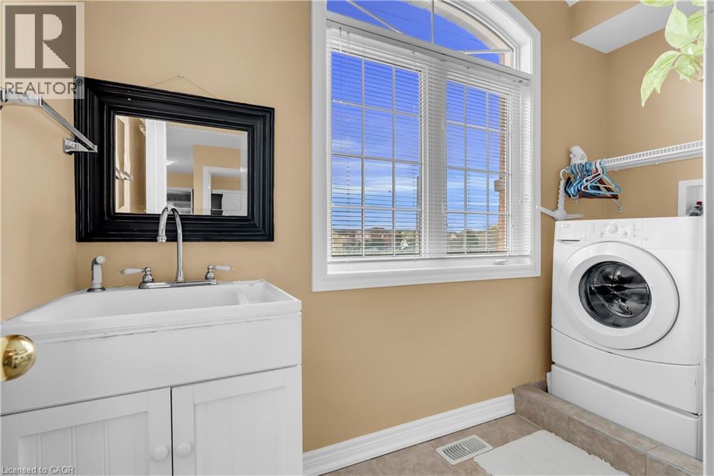 786 FOURTH Line, Milton, Ontario, L9T7E4 — Photo 19