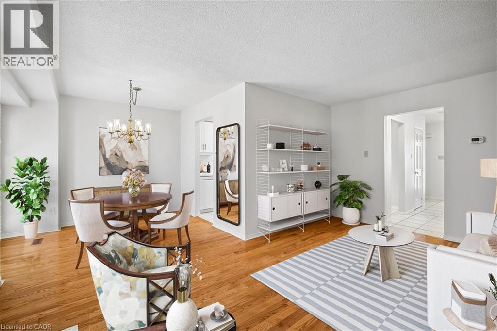 5255 LAKESHORE Road Unit# 30, Burlington, Ontario, L7L5X8 — Photo 8