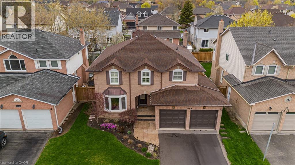 3199 DESMOND Drive, Burlington, Ontario, L7M3N1 — Photo 2