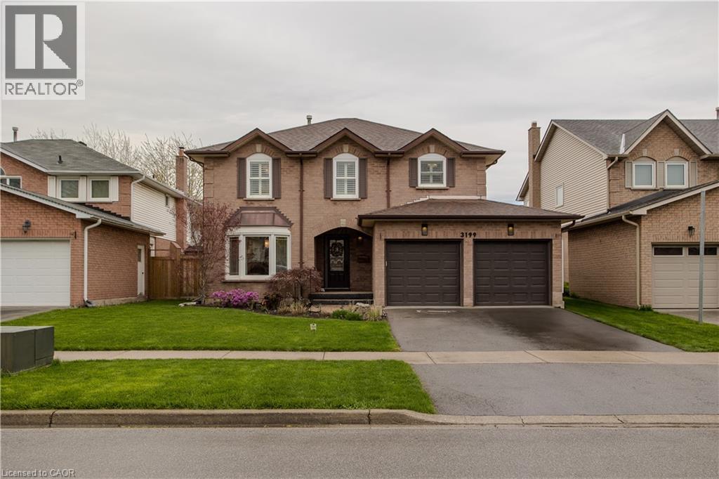 3199 DESMOND Drive, Burlington, Ontario, L7M3N1 — Photo 5