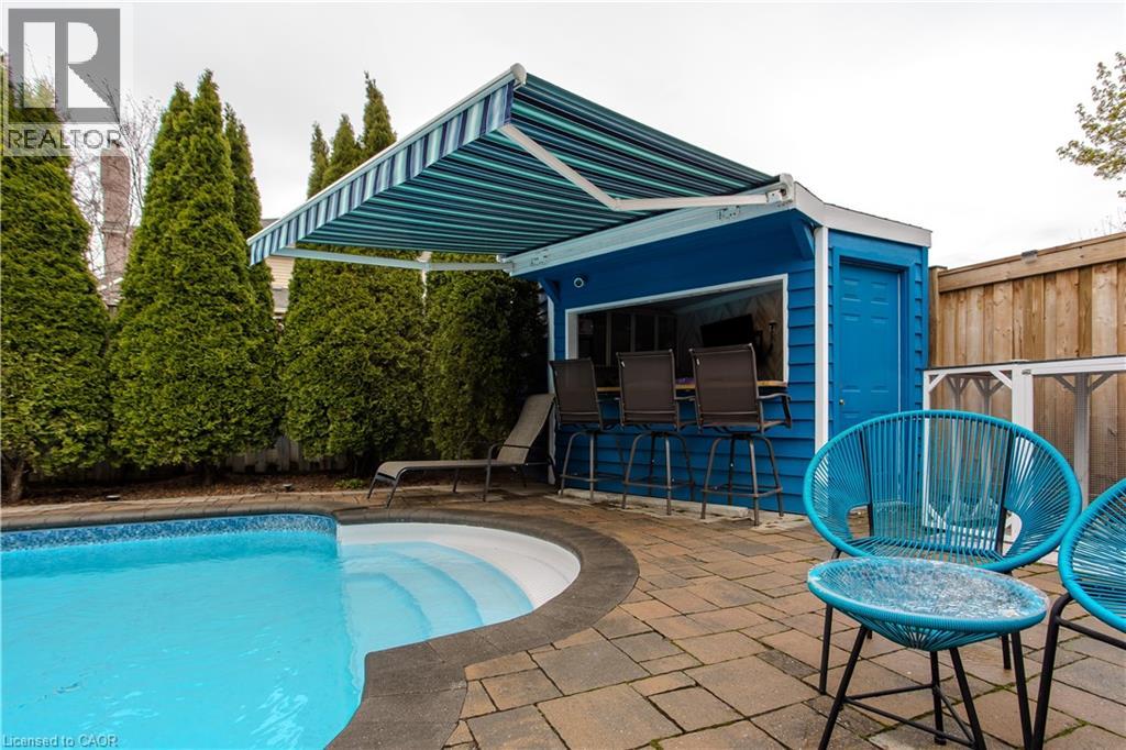 3199 DESMOND Drive, Burlington, Ontario, L7M3N1 — Photo 9