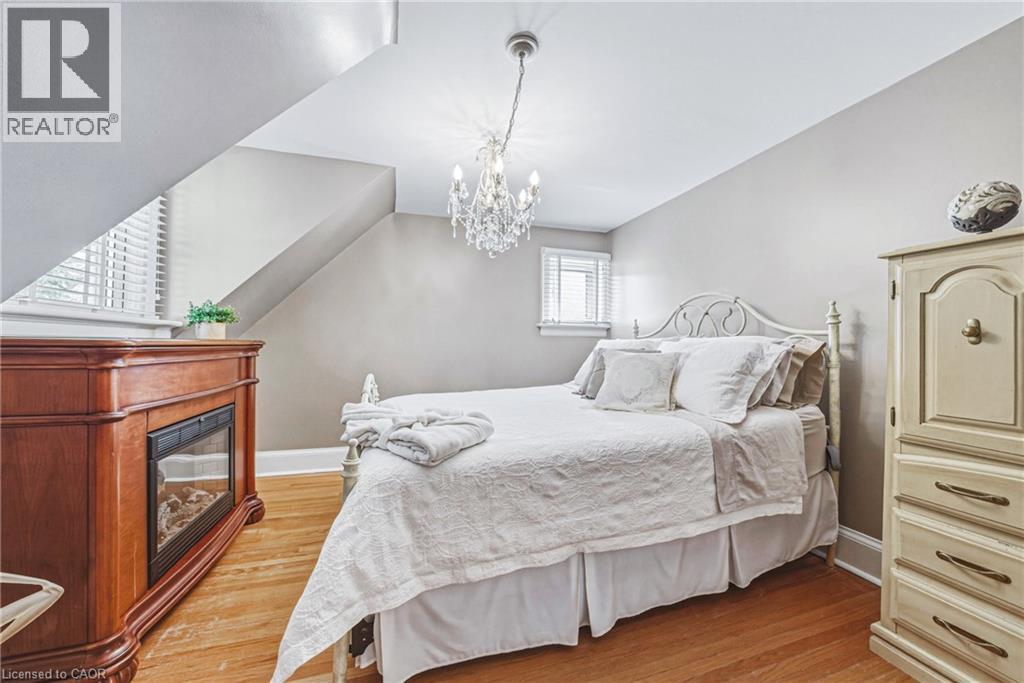 55 VANCAMP Avenue, Kitchener, Ontario, N2M1J1 — Photo 18