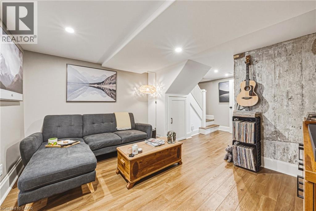 55 VANCAMP Avenue, Kitchener, Ontario, N2M1J1 — Photo 25