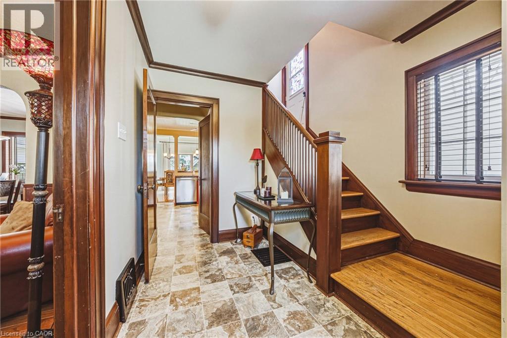 55 VANCAMP Avenue, Kitchener, Ontario, N2M1J1 — Photo 4