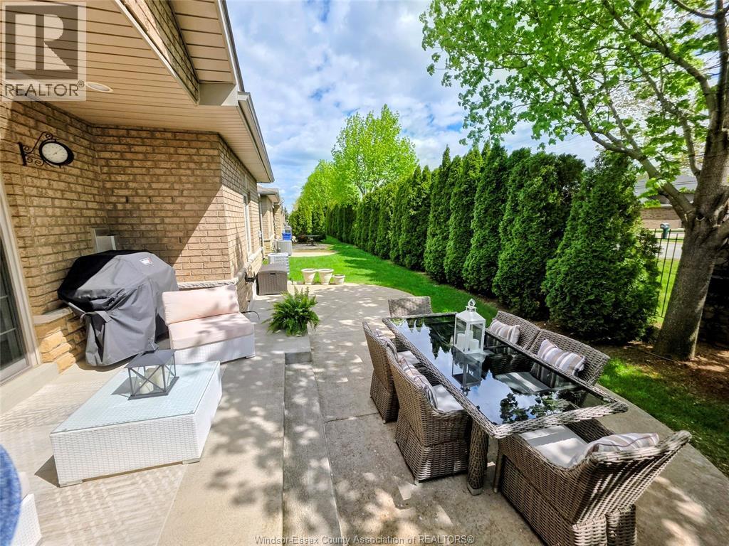5924 Ballantrae CRESCENT, Windsor, Ontario, N9J3Y7 — Photo 35