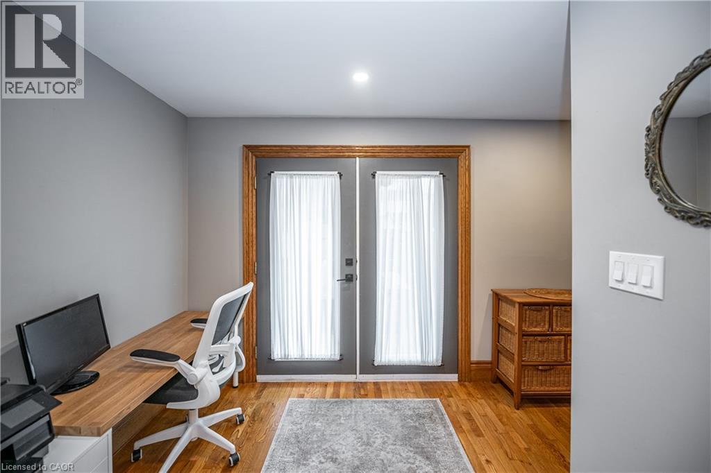 266 GRAHAM Avenue S, Hamilton, Ontario, L8K2M6 — Photo 11
