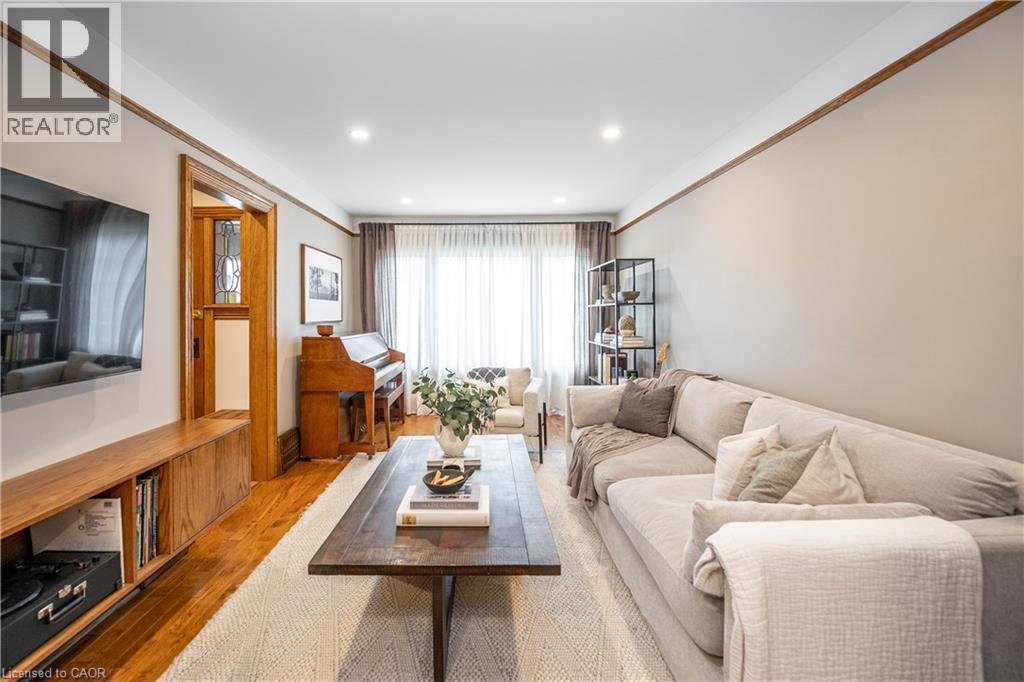 266 GRAHAM Avenue S, Hamilton, Ontario, L8K2M6 — Photo 4