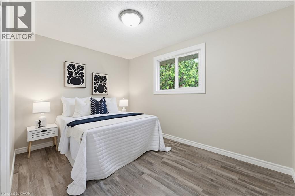24 HILLMOUNT Street, Kitchener, Ontario, N2C2C6 — Photo 16