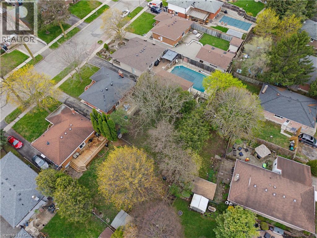 24 HILLMOUNT Street, Kitchener, Ontario, N2C2C6 — Photo 37