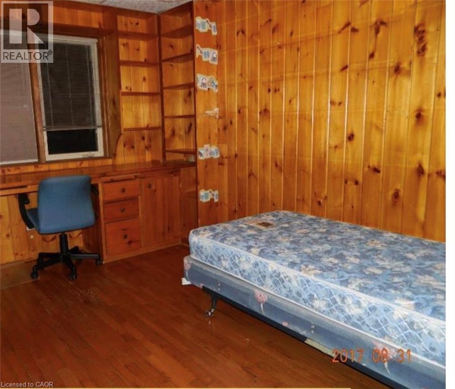 134 GREENBRIER Drive, Waterloo, Ontario, N2L4B5 — Photo 4