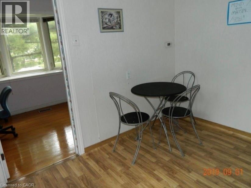 134 GREENBRIER Drive, Waterloo, Ontario, N2L4B5 — Photo 5