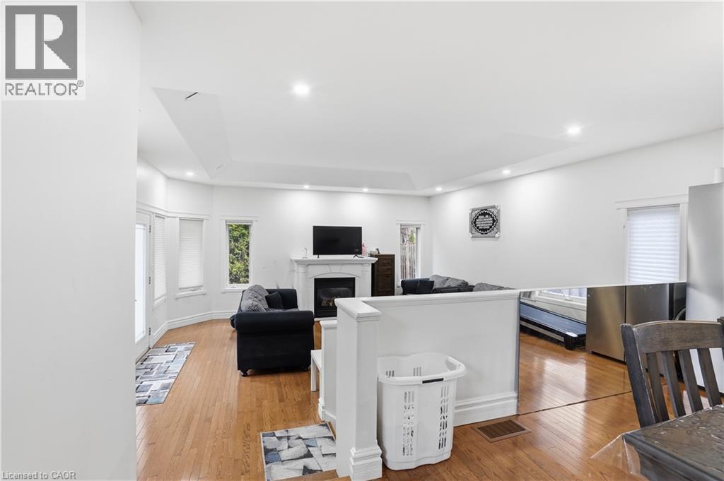107 DESCHENE Avenue, Hamilton, Ontario, L9A3J9 — Photo 18