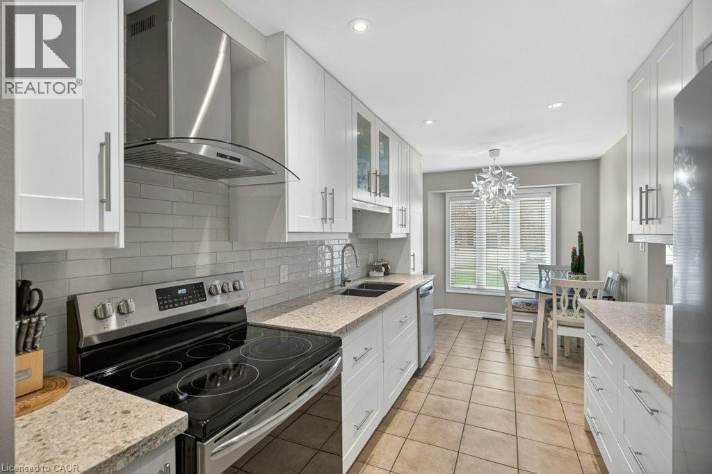 24 BRAEHEID Avenue, Waterdown, Ontario, L8B0C5 — Photo 12