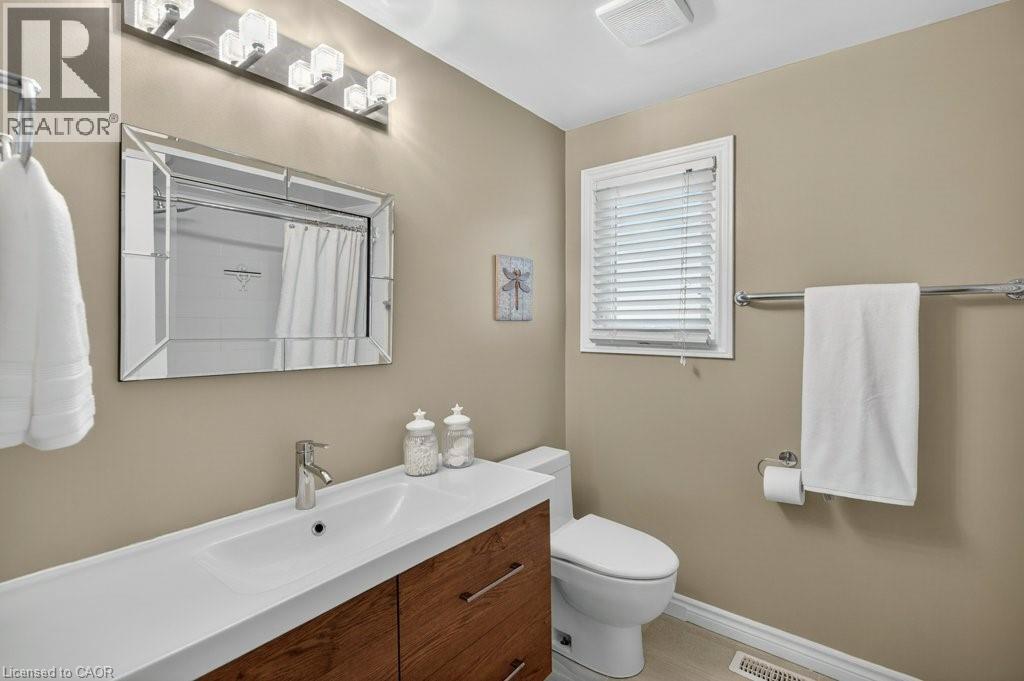 24 BRAEHEID Avenue, Waterdown, Ontario, L8B0C5 — Photo 26