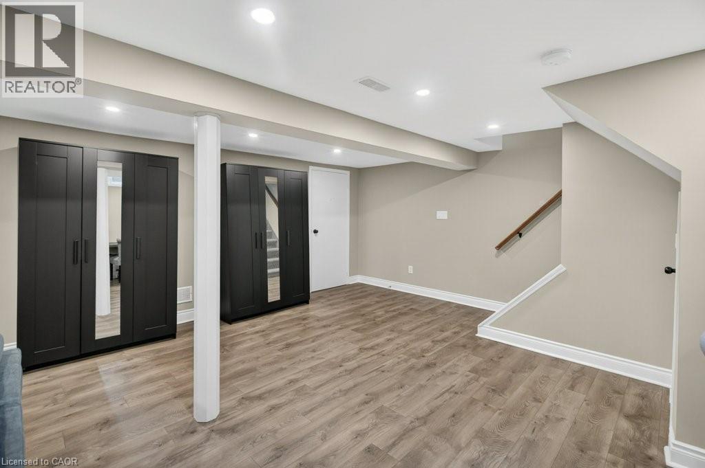24 BRAEHEID Avenue, Waterdown, Ontario, L8B0C5 — Photo 30
