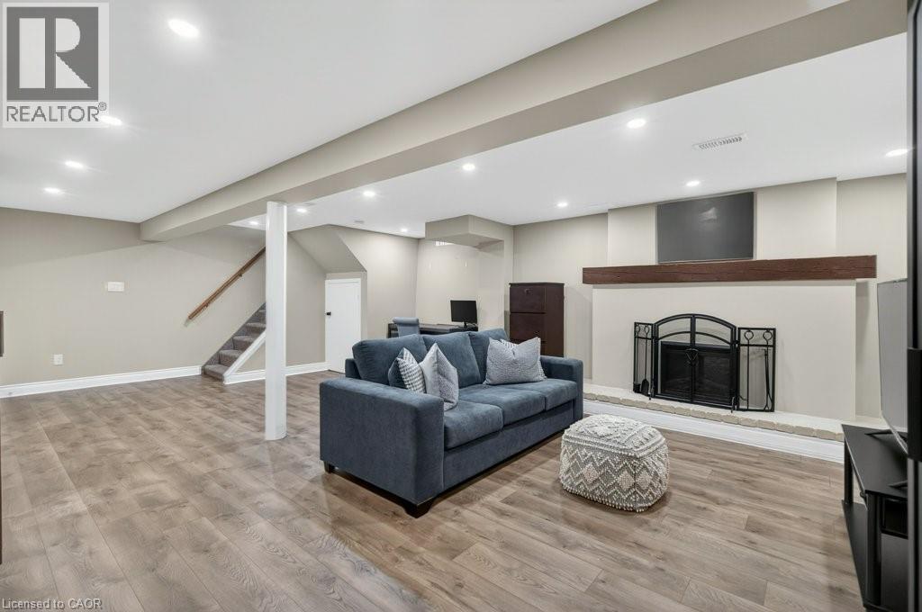 24 BRAEHEID Avenue, Waterdown, Ontario, L8B0C5 — Photo 34