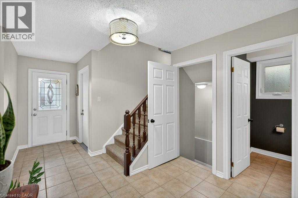 24 BRAEHEID Avenue, Waterdown, Ontario, L8B0C5 — Photo 6