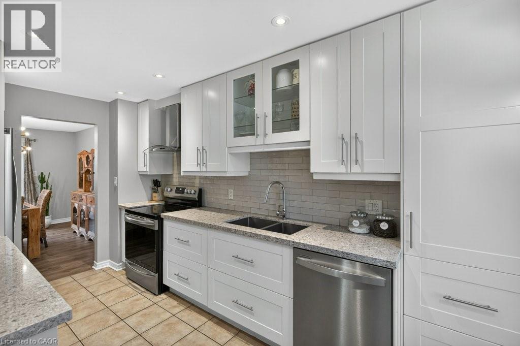 24 BRAEHEID Avenue, Waterdown, Ontario, L8B0C5 — Photo 8