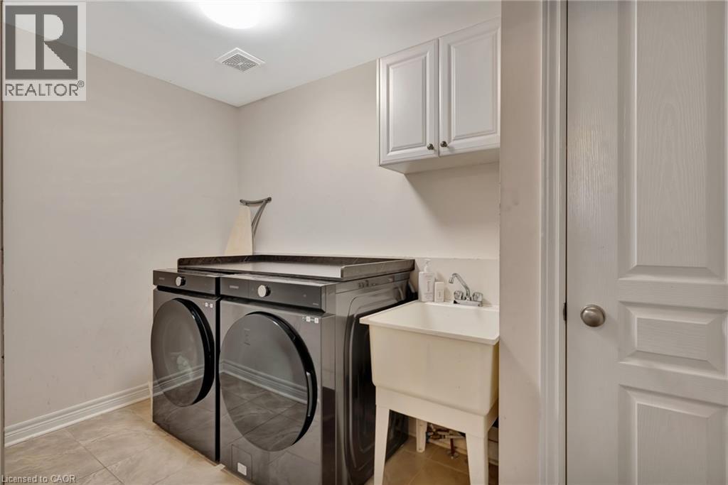 513 TERRINGTON Crescent, Kitchener, Ontario, N2P0B9 — Photo 12