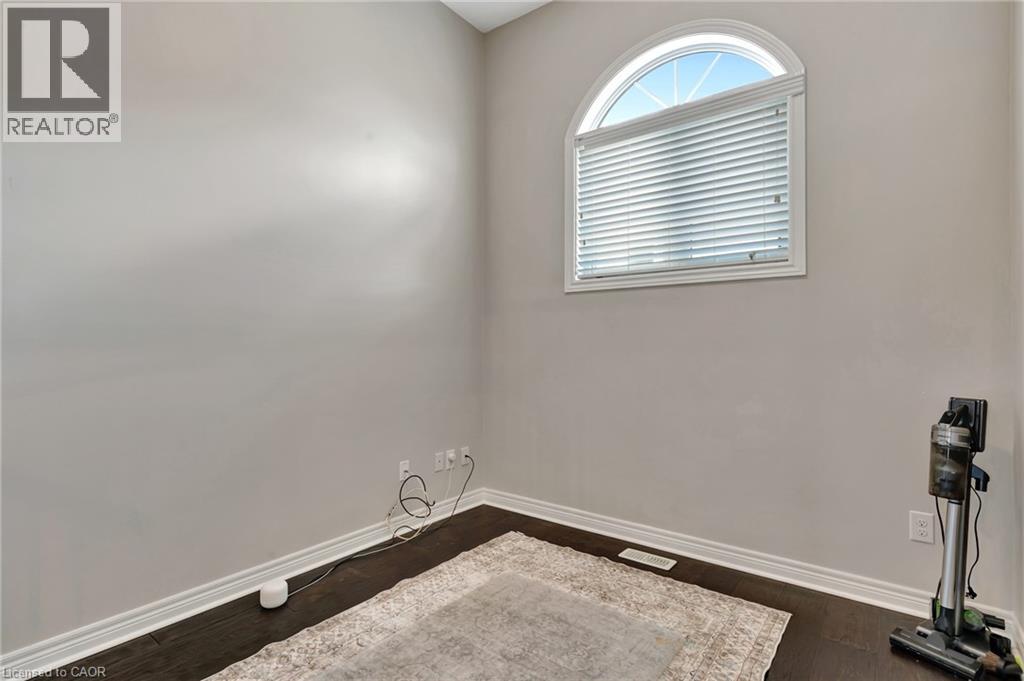 513 TERRINGTON Crescent, Kitchener, Ontario, N2P0B9 — Photo 24