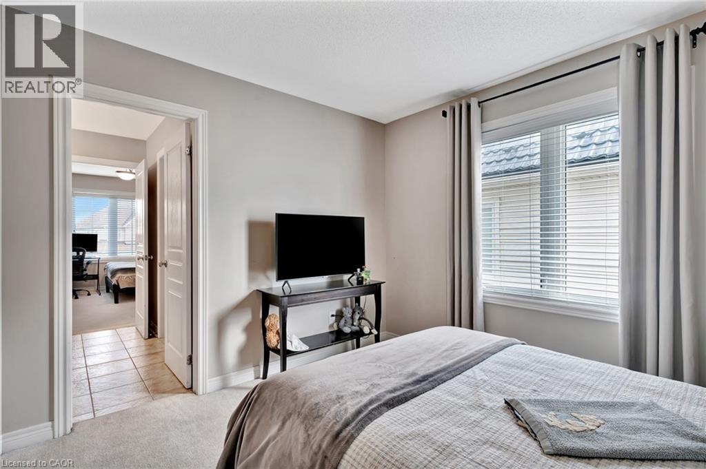 513 TERRINGTON Crescent, Kitchener, Ontario, N2P0B9 — Photo 32
