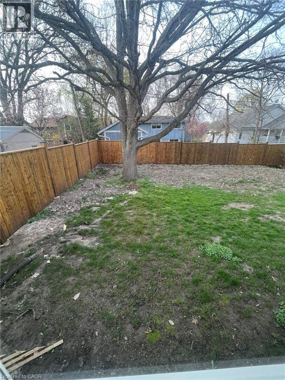 51 BURNESS Drive Unit# upper, St. Catharines, Ontario, L2P1J4 — Photo 11