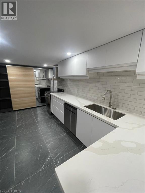 51 BURNESS Drive Unit# upper, St. Catharines, Ontario, L2P1J4 — Photo 14