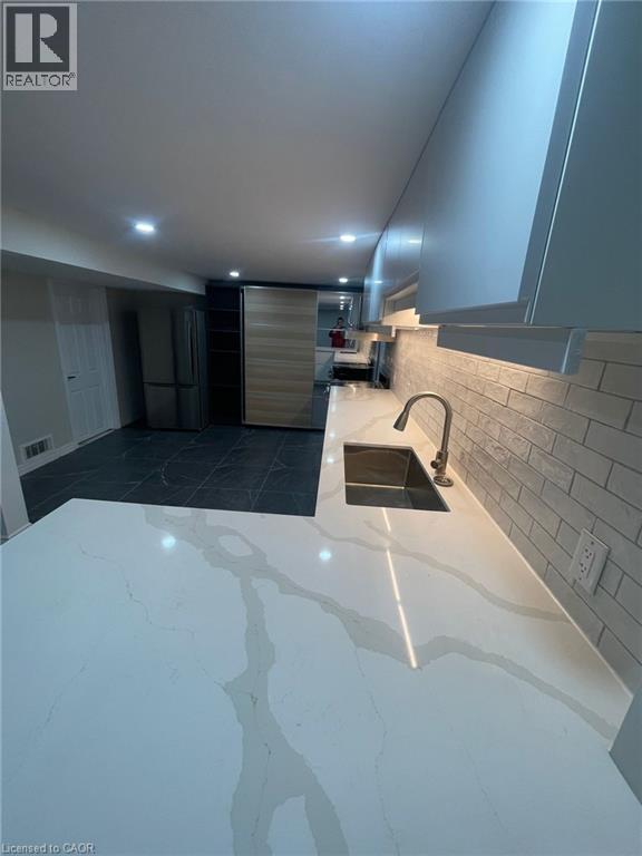 51 BURNESS Drive Unit# upper, St. Catharines, Ontario, L2P1J4 — Photo 22