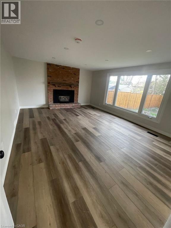51 BURNESS Drive Unit# upper, St. Catharines, Ontario, L2P1J4 — Photo 3