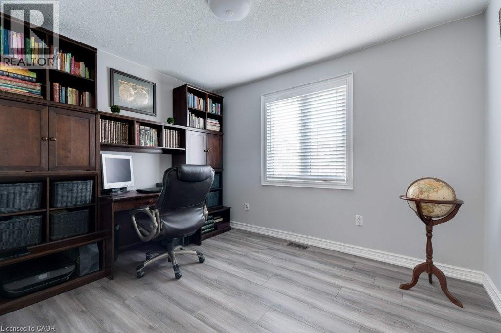 35 LIDO Drive, Stoney Creek, Ontario, L8E5E8 — Photo 34