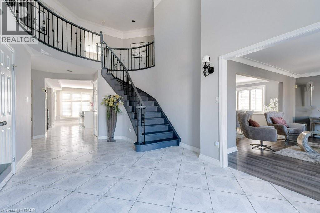35 LIDO Drive, Stoney Creek, Ontario, L8E5E8 — Photo 7