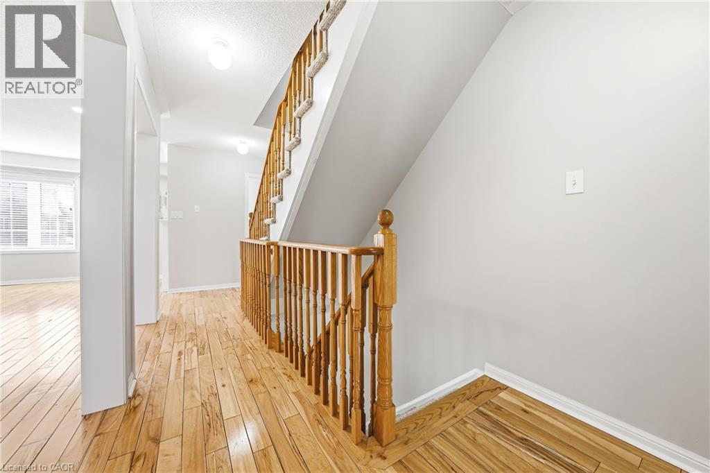 470 BEACH Boulevard Unit# 8, Hamilton, Ontario, L8H6X2 — Photo 7