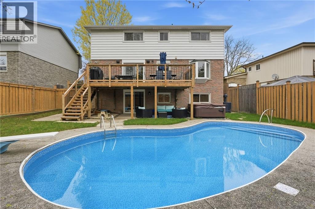 2401 SINCLAIR Circle, Burlington, Ontario, L7P3C2 — Photo 39