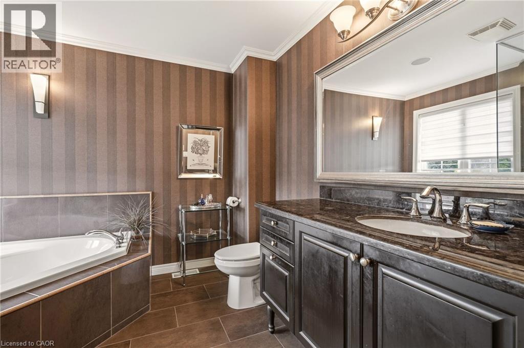 72 MCGRATH Court, Dundas, Ontario, L9H0A5 — Photo 32