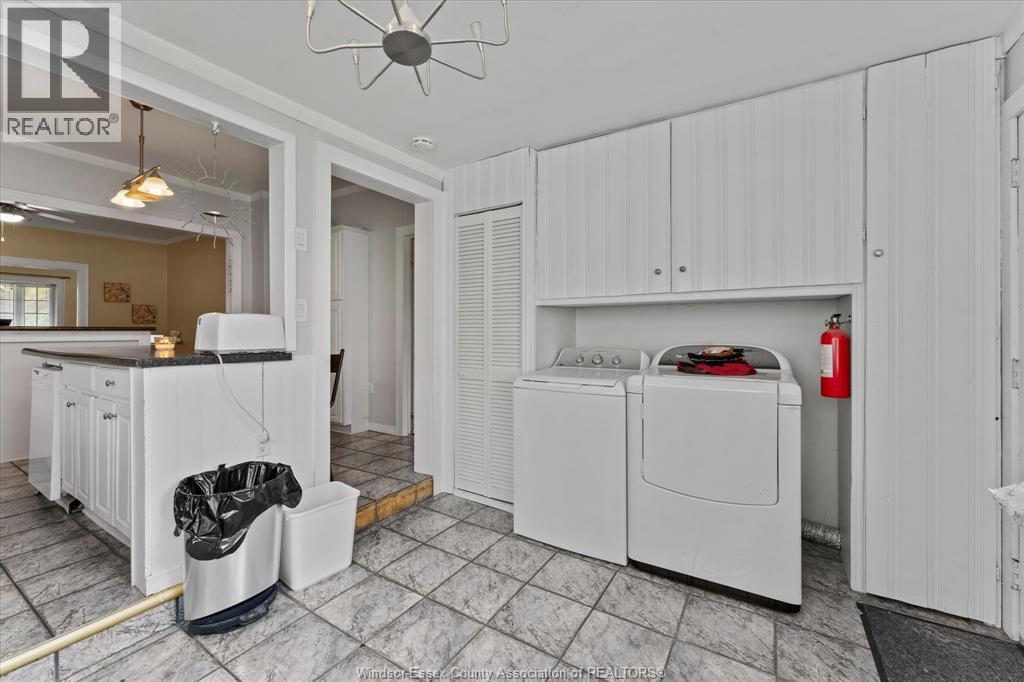 746 CAMPBELL, Windsor, Ontario, N9B2H7 — Photo 18