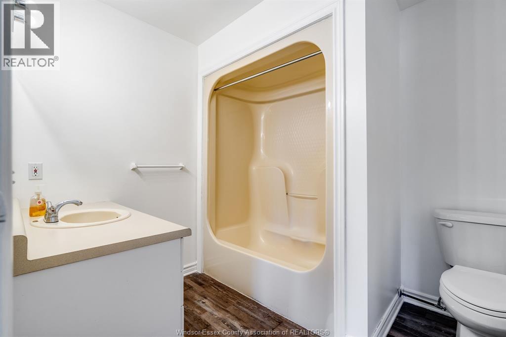 44 Robson ROAD Unit# 316, Leamington, Ontario, N8H2N9 — Photo 17