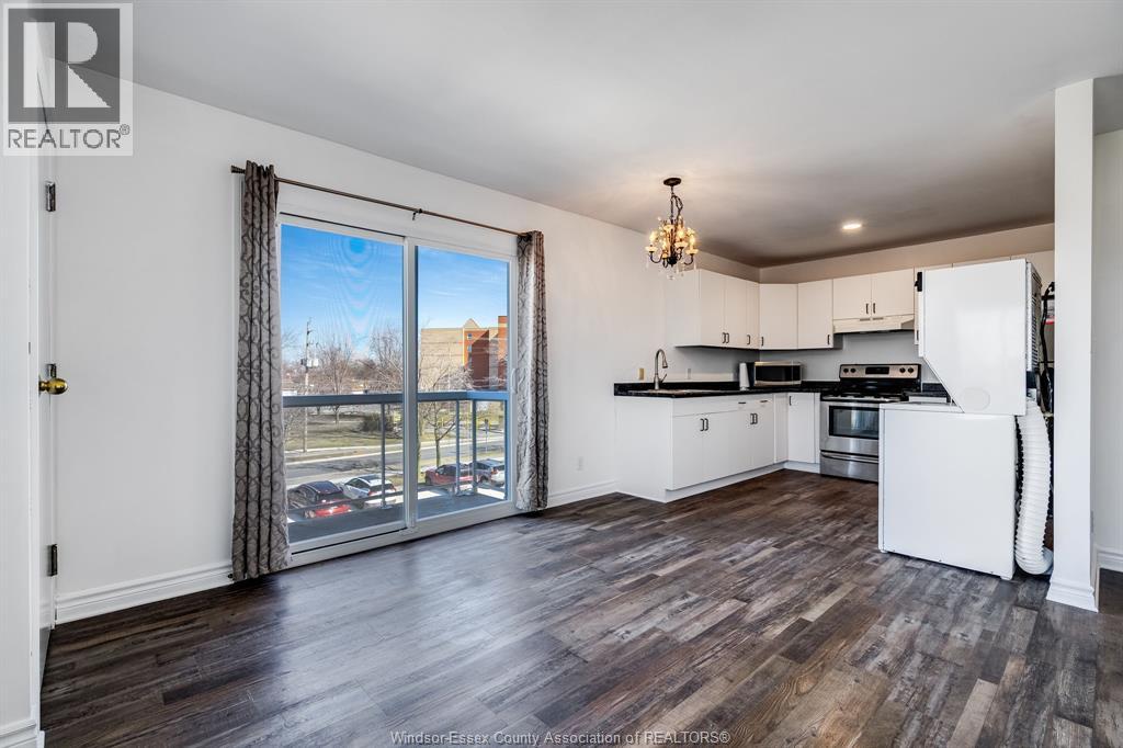 44 Robson ROAD Unit# 316, Leamington, Ontario, N8H2N9 — Photo 8